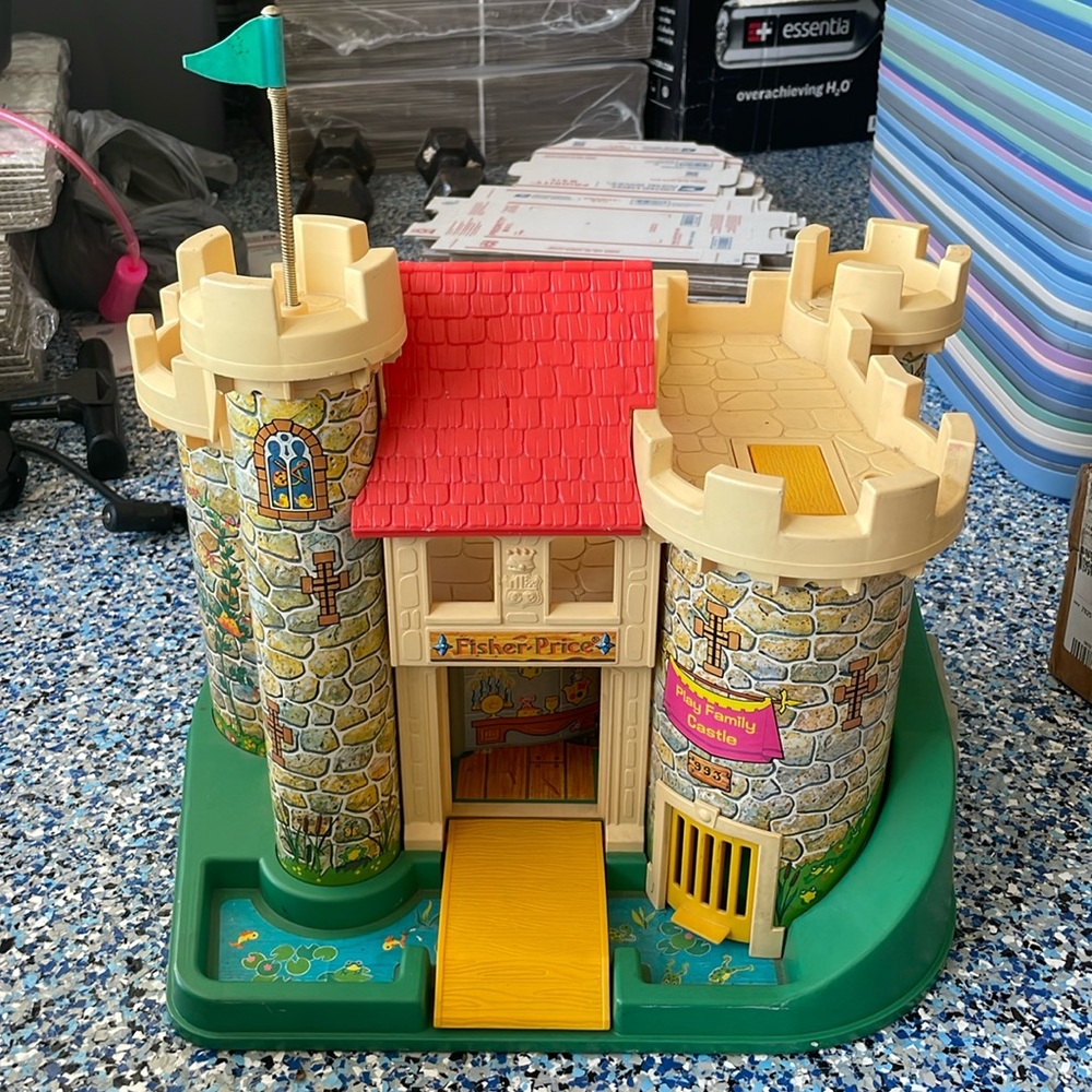 Fisher Price Play Family Castle - Castle Only